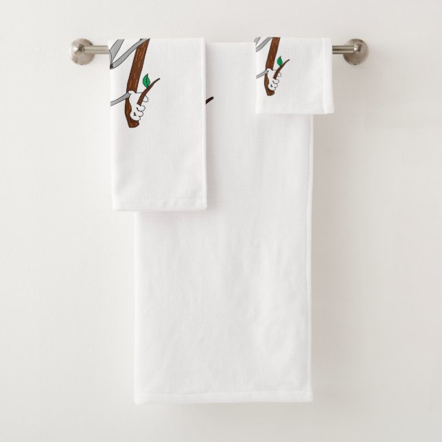 Monkey Hanging Around Bath Towel Set (Insitu)