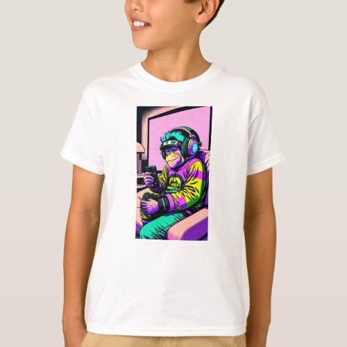 Monkey listening to music  T_Shirt