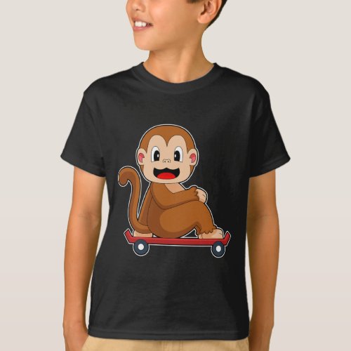 Monkey Skater Skateboard T_Shirt