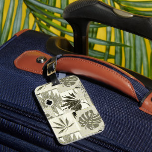 Monochrome tropical pattern. luggage tag