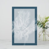 Monochrome Tulip II (Standing Front)