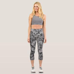 Monochrome Vintage Floral Pattern Capri Leggings