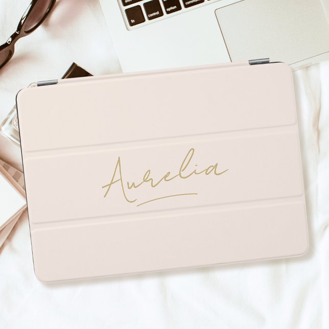 Monogram Blush Pink Modern Feminine Gold Signature iPad Pro Cover (Creator Uploaded)