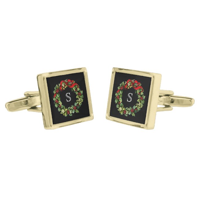 Monogram Classic Holly Wreath Custom Christmas Gold Cufflinks (Angled)