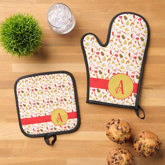 Monogram Colorful Shapes  Oven Mitt & Pot Holder Set (Top Down)