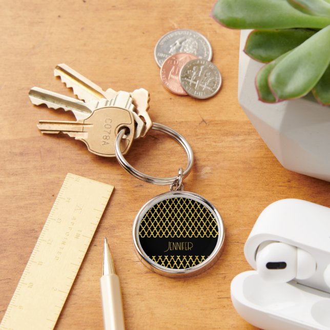 Monogram gold and black quatrefoil pattern keychain (Desk)