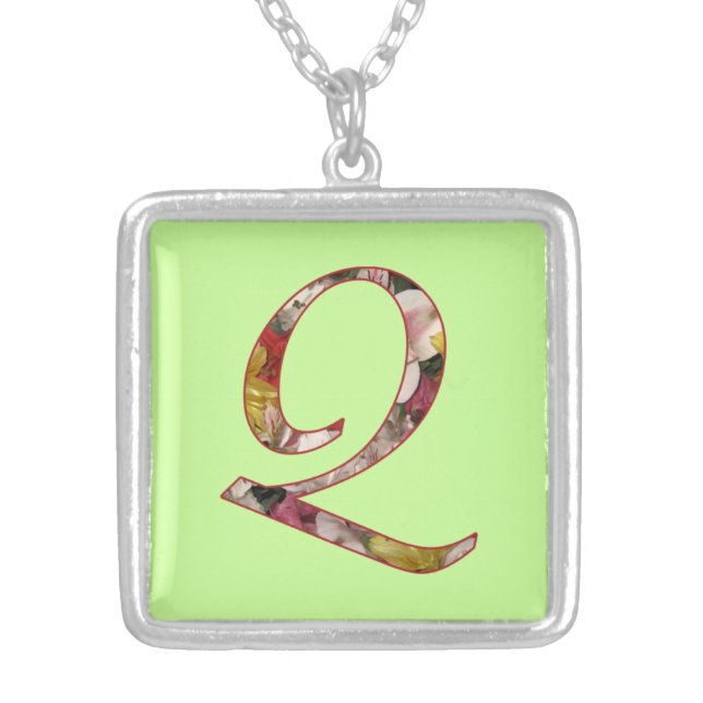 Monogram Initial Q Floral Design Necklace (Front)