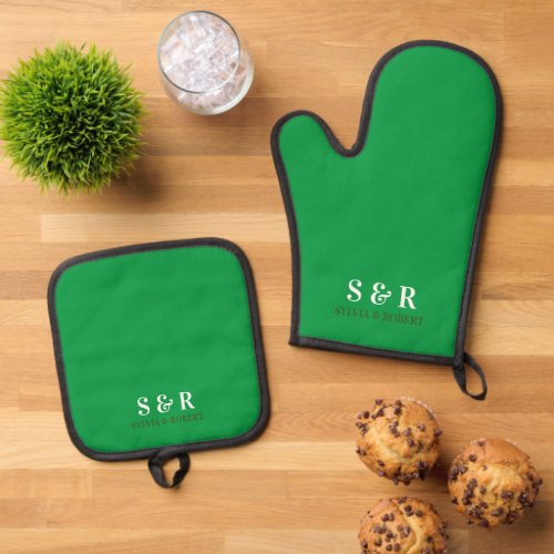 Monogram Initials Couple Name Green Oven Mitt  Pot Holder Set