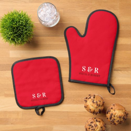 Monogram Initials Couple Name Red Oven Mitt  Pot Holder Set