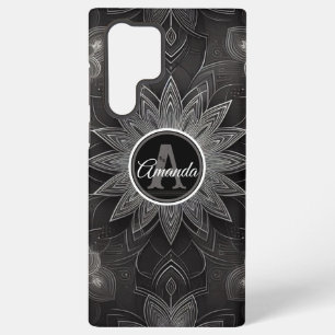 Monogram Intricate Black and White Floral Mandala Samsung Galaxy S22 Ultra Case