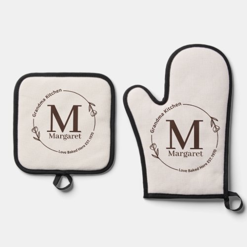 Monogram Kitchen Name Wreath of Leaves Grandma 