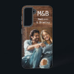 Monogram Photo Couple Wood Personalized Name Samsung Galaxy S21 Case<br><div class="desc">Monogram Photo Couple Wood Personalized Name Samsung Galaxy Cases features your favorite photo with your personalized names and monogram on a wooden accent. Perfect as a gift for husband or boyfriend for birthday,  Christmas,  Valentine's Day,  anniversary and more. Designed by ©Evco Studio www.zazzle.com/store/evcostudio</div>