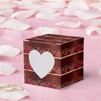 Monogram Vintage Burgundy Color Decor Luxury Gold Favor Boxes