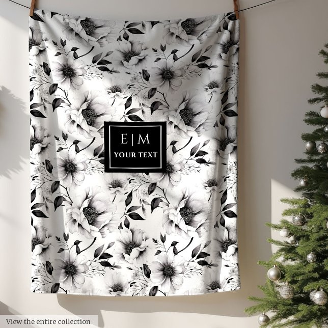 Monogramed black and white flowers blanket cozy (Monogramed black and white flowers blanket cozy)