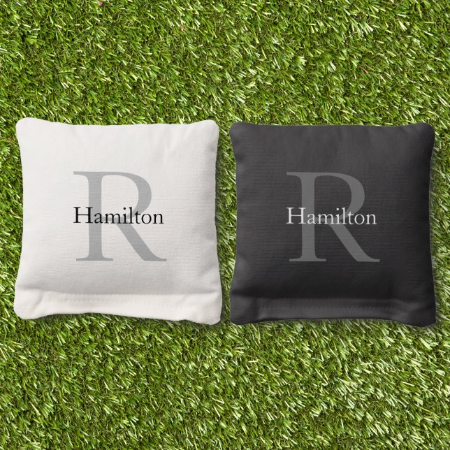 Monogramed personalized name cornhole bags (Grass)