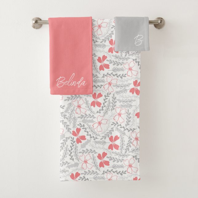 Monogrammed Floral Towel Set (Insitu)