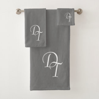 Monogrammed gray bath towel set