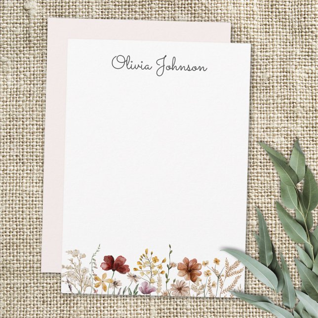 Monogrammed Watercolor Wildflower Pretty Floral Note Card (Close up)
