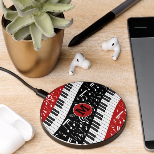 Monogrm Curve piano keys and musical notes Wireless Charger