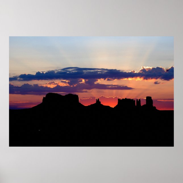 Monument Valley at Sunrise Poster (Front)