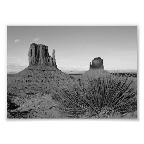 Monument Valley in ArizonaUtah black and white Photo Print