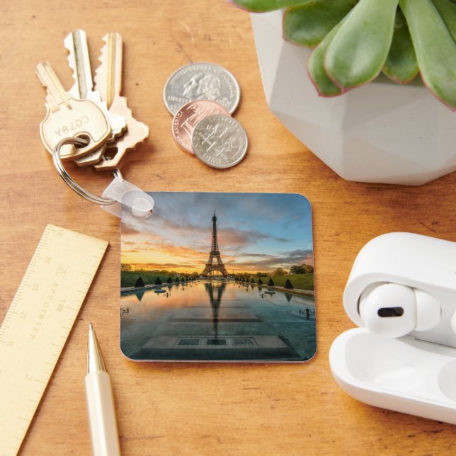 Monuments | Eiffel Tower Sunrise Keychain (Desk)