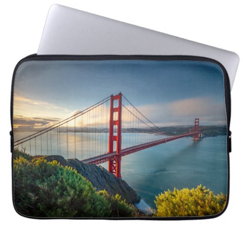 Monuments  Golden Gate San Francisco Laptop Sleeve