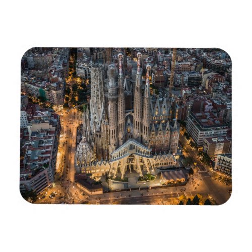 Monuments  La Sagrada Familia Magnet