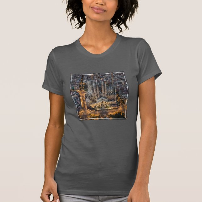 Monuments | La Sagrada Familia T-Shirt (Front)