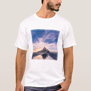 Monuments   Mont Saint-Michel, Normandy France T-Shirt