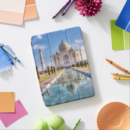Monuments  Taj Mahal Sunrise iPad Air Cover