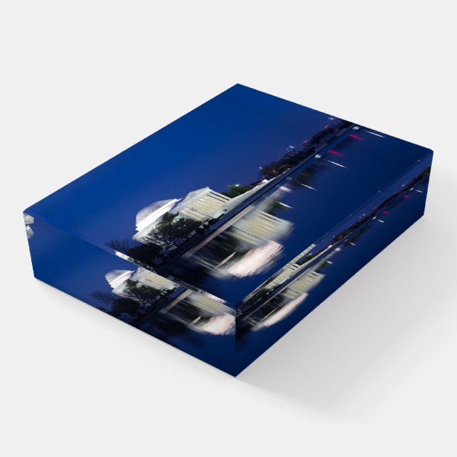 Monuments | The Jefferson Memorial Paperweight (Angled)