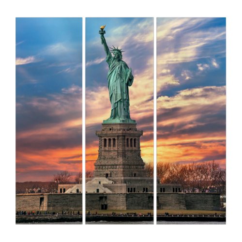 Monuments  The Statue of Liberty Triptych