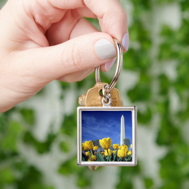 Monuments | Washington Monument in Spring Keychain (Hand)