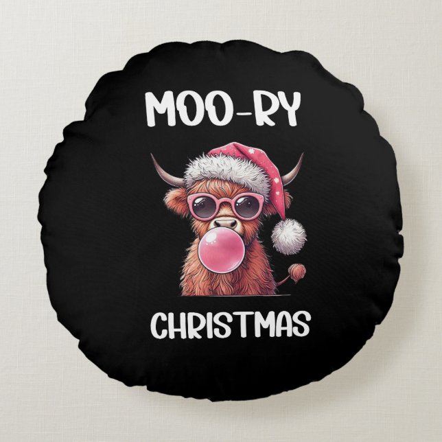 Moo-ry Christmas Scottish Higland Cow Round Pillow (Front)