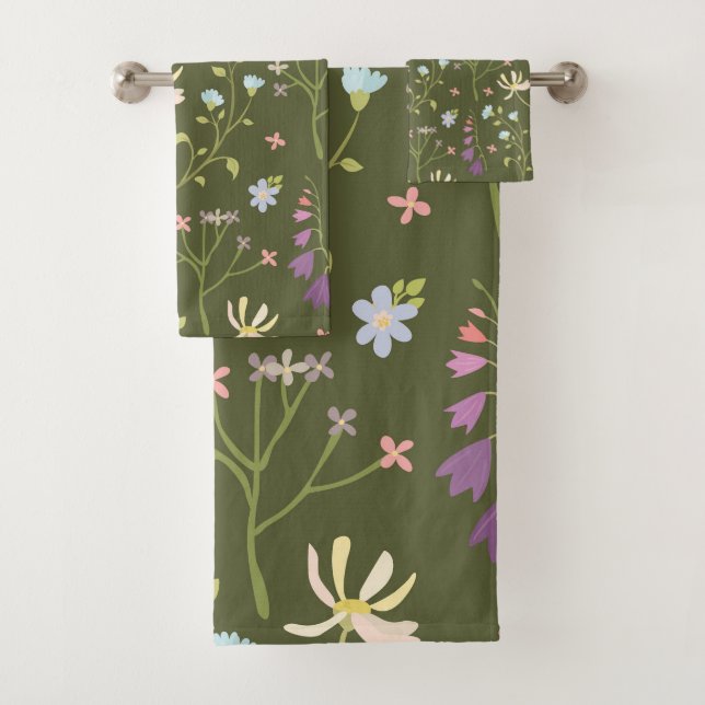 Moody Dark Victorian Botanical Floral Pattern Bath Towel Set (Insitu)