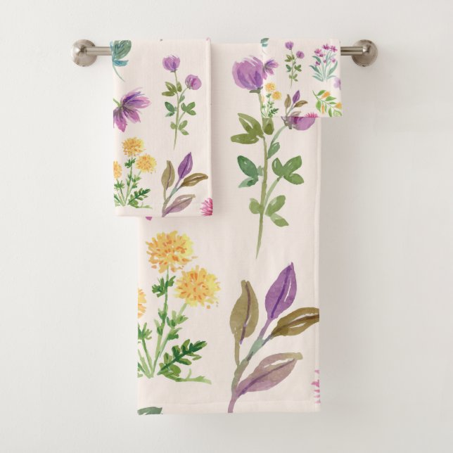 Moody Dark Victorian Botanical Floral Pattern Bath Towel Set (Insitu)
