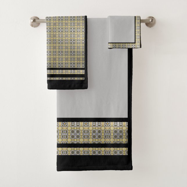 Moody Gray Black Gold Geometric Bath Towel Set (Insitu)