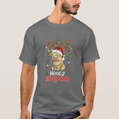 Mooey Christmas  Highland Cow Xmas Light Santa Hat T_Shirt