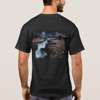 Moon rise at Lanai Lookout T-Shirt