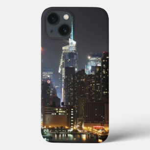 Moon rises over midtown New York. iPhone 13 Case
