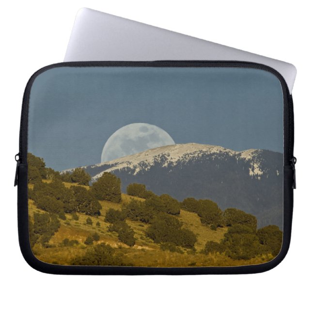 Moonrise over the Sangre de Cristo Mountains, Laptop Sleeve (Front)