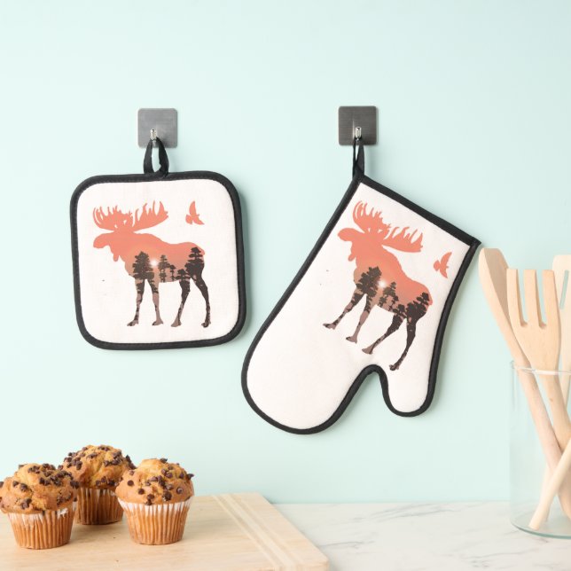Moose Silhouette Oven Mitt & Pot Holder Set (Insitu(Hanging))