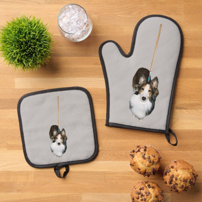Mop Dog Oven Mitt & Pot Holder Set (Top Down)