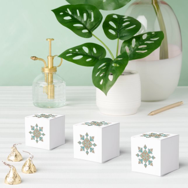 Moroccan Embroidery Star Favor Boxes (Multiple)