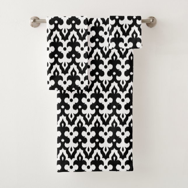 Moroccan Ikat Damask Pattern, Black and White Bath Towel Set (Insitu)