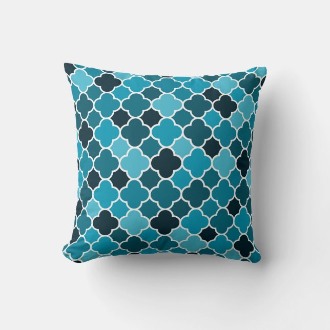 Moroccan pattern throw pillow (Front)