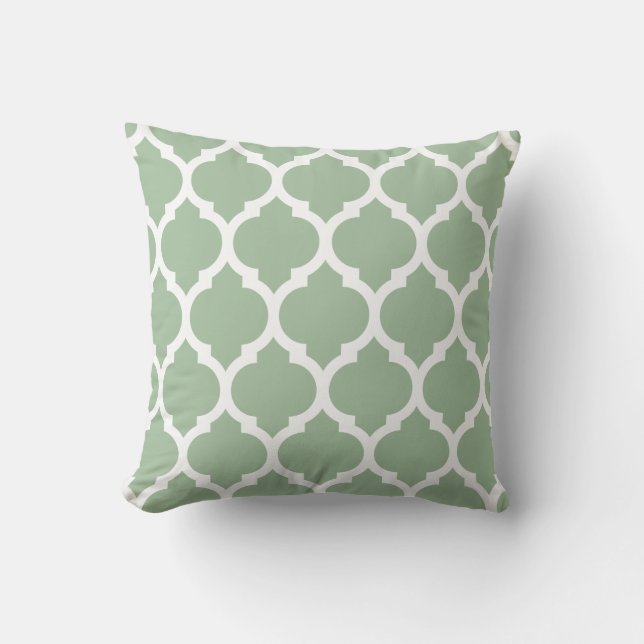 Moroccan Quatrefoil Tiles Pattern | Sage green Throw Pillow (Front)