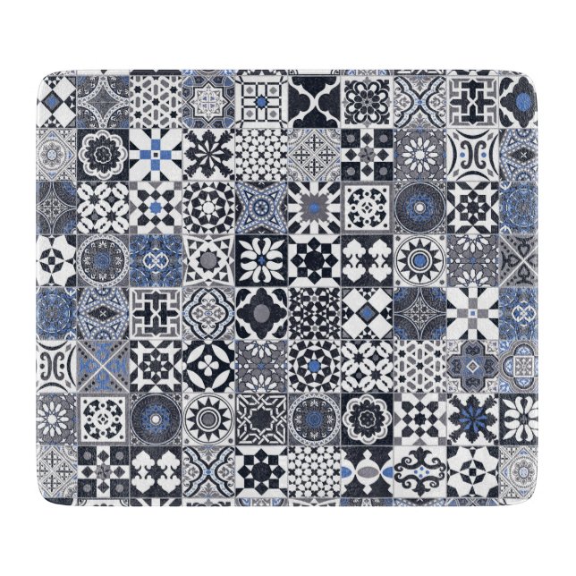 Moroccan tile black,blue,gray cutting board (Front)
