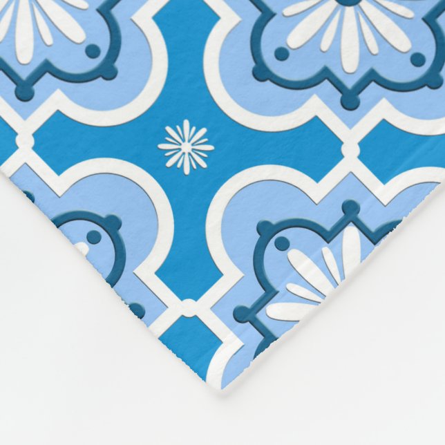 Moroccan tile pattern - Blue and White Fleece Blanket (Corner)